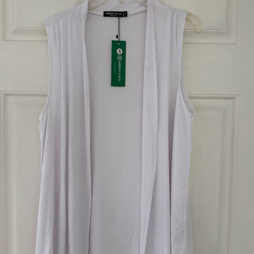 Urban Coco White Sleeveless Sweater for Women